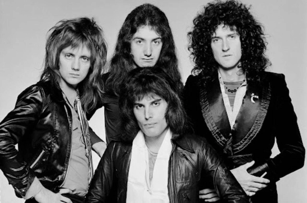 Quel était le nom original du groupe de rock Queen ? Quel était le nom original du groupe de rock Queen ?